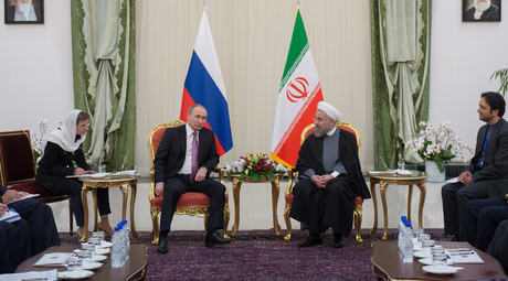 Russian President Vladimir Putin and President of Iran Hassan Rouhani during the talks in Tehran, Iran, November 23, 2015. © Sergey Guneev