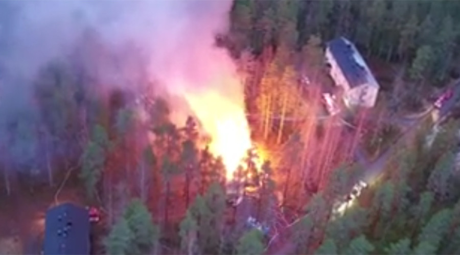Drone captures refugee center in Finland in flames, arson suspected (VIDEO)