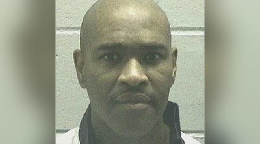 Georgia inmate 'winced' in pain during 1-hour execution procedure