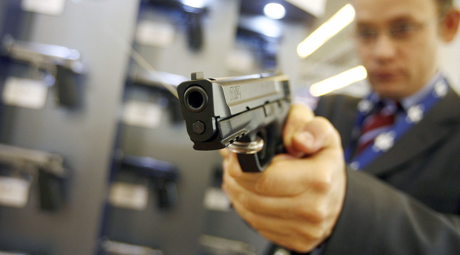 Smith & Wesson reports revenue growth from soaring arms sales after San Bernardino shooting