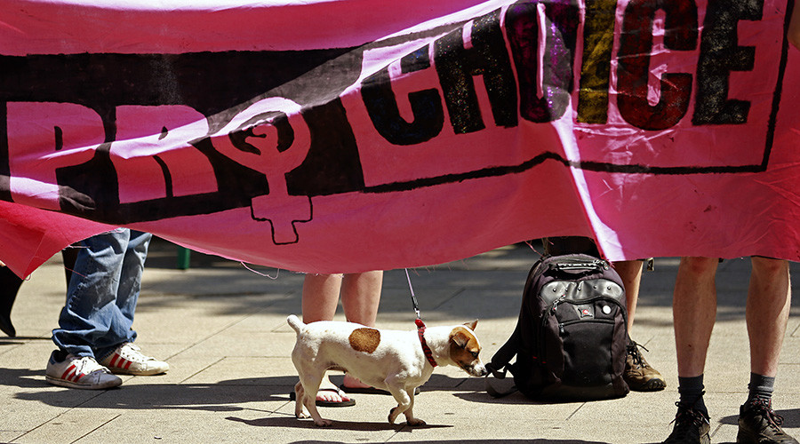 Ireland strict abortion laws force 25,000 to visit UK clinics over 5yrs