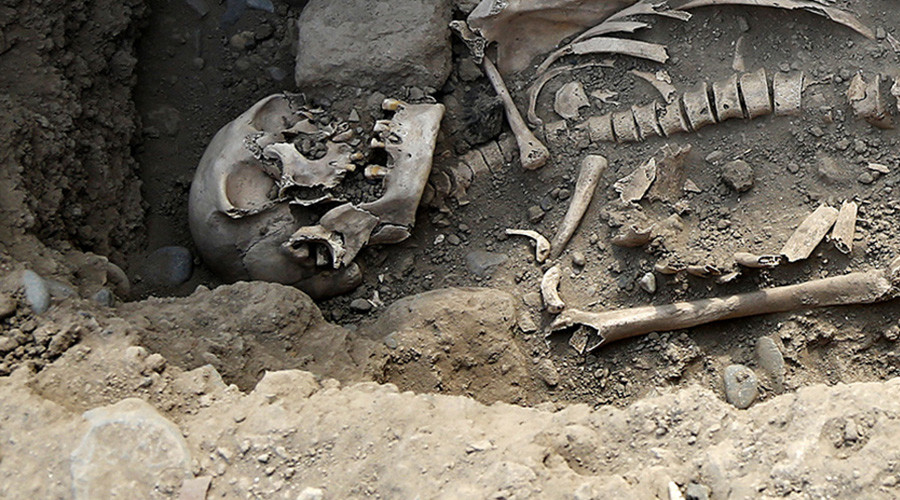 Mutilated 6,000yo skeletons show Neolithic people maybe not as peaceful as thought