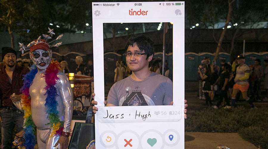 Meat market: NHS matches with Tinder in new organ donor drive