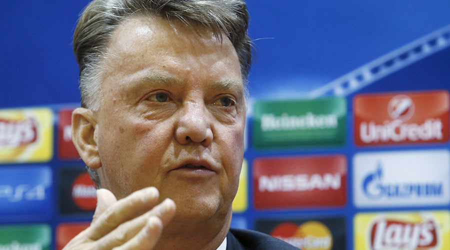 Manchester United in crisis: Is the club right to back Louis van Gaal?
