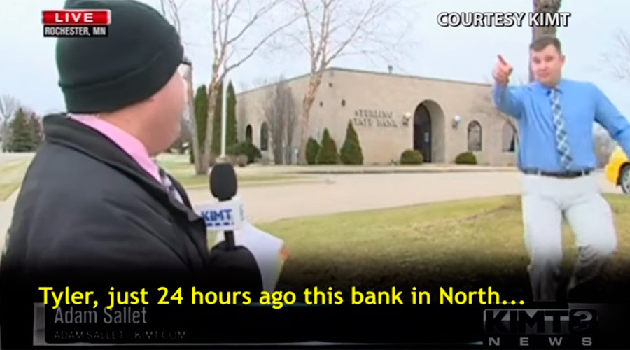 'It’s déjà vu all over again’: Robber returns during live TV report to rob bank again