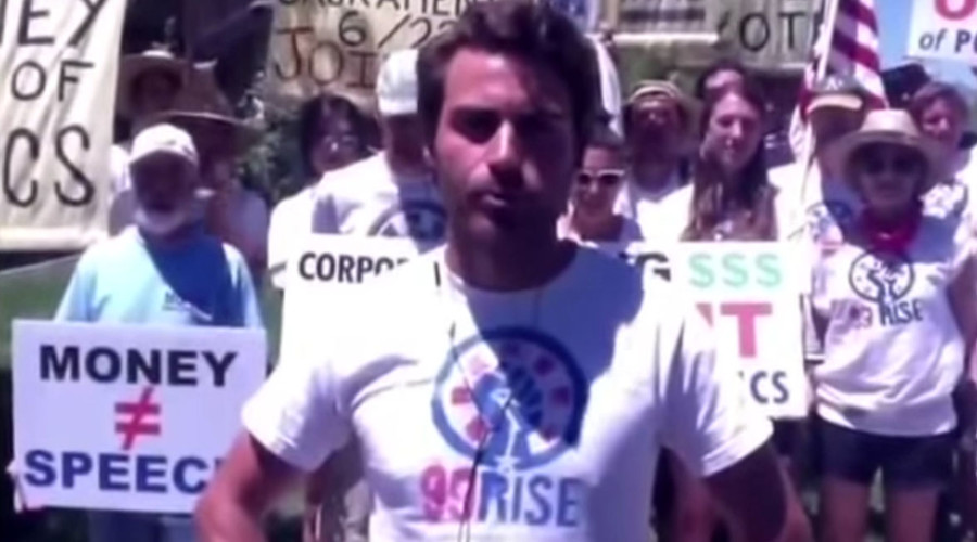 Pro-Sanders heckler disrupts ‘fascist billionaire’ candidates in GOP debate
