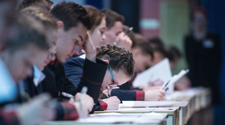 Nationalists propose anti-ISIS lessons in Russian schools