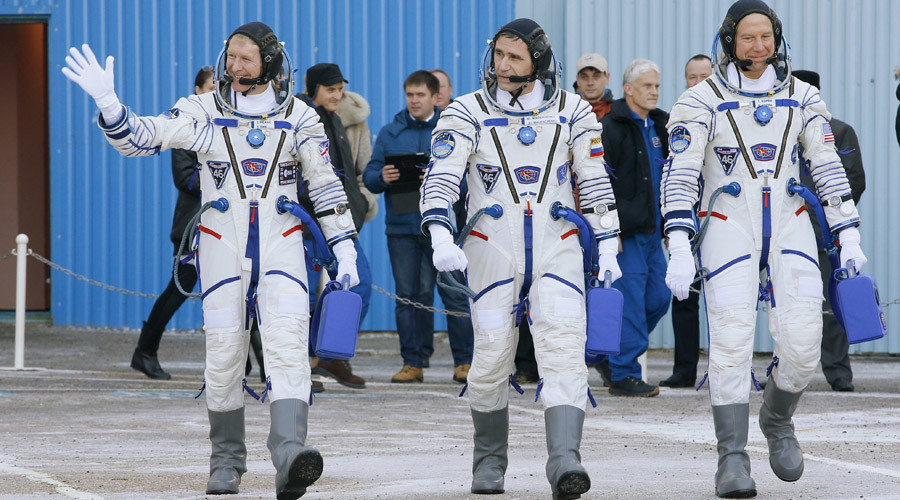 UK & Russia cooperate on ISS, but not on ISIS - why?