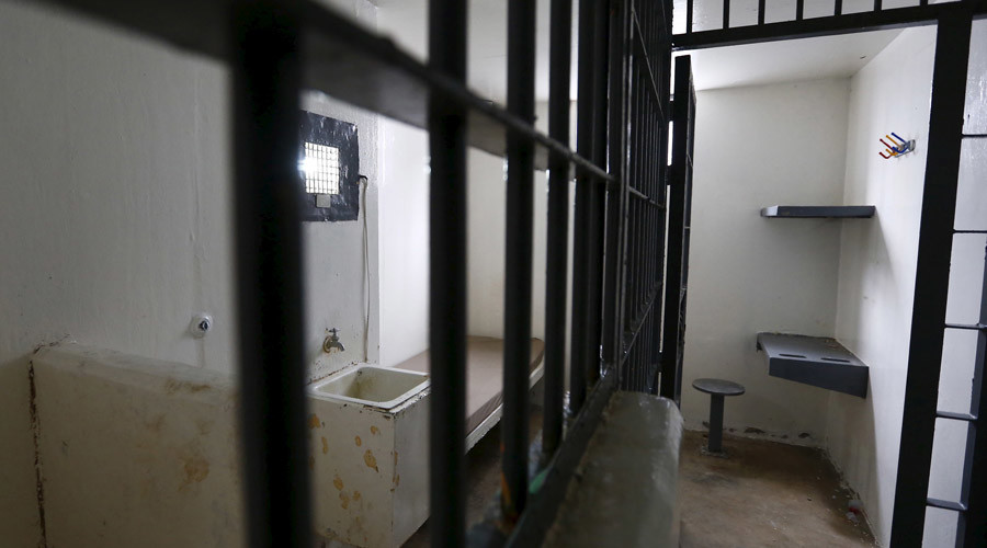 26 yrs to life: CA woman who microwaved baby to death gets jail