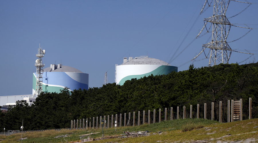 Thousands evacuated in disaster drills near Japan's 1st post-Fukushima nuclear plant