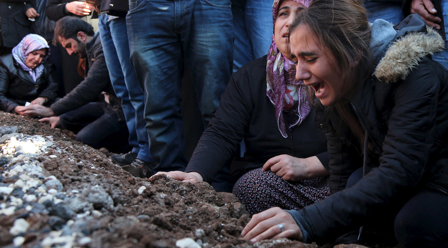 Scores of Kurdish civilians among hundreds killed in Turkey's southeast – HRW