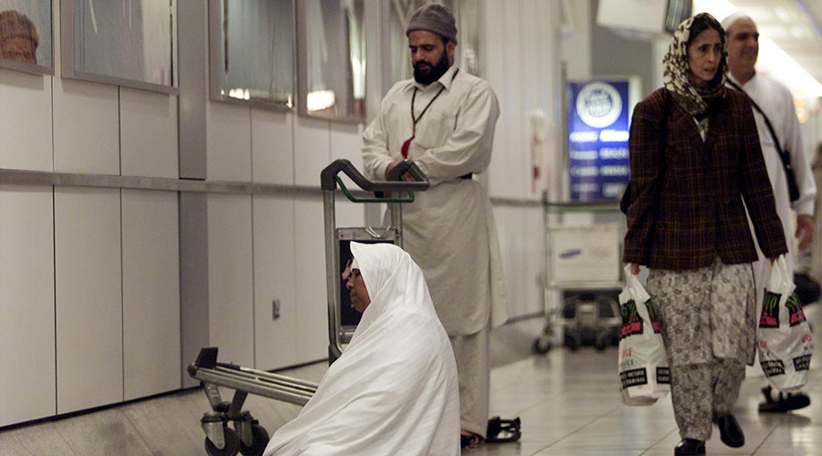 Over 20 Muslim families recently denied entry to US – British imam