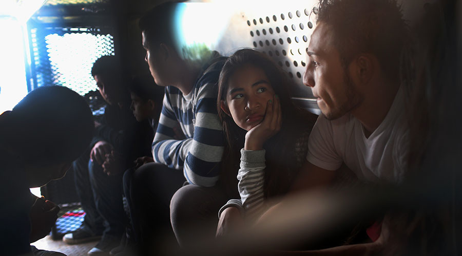 Nationwide raids planned to deport undocumented families – report