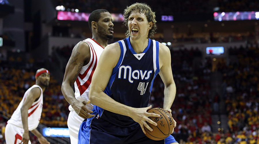 Dirk Nowitzki moves past Shaq for 6th place on NBA all-time points list (VIDEO)