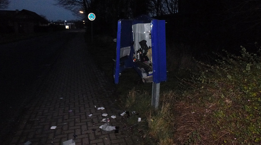 Man dies in condom machine robbery on Christmas morning