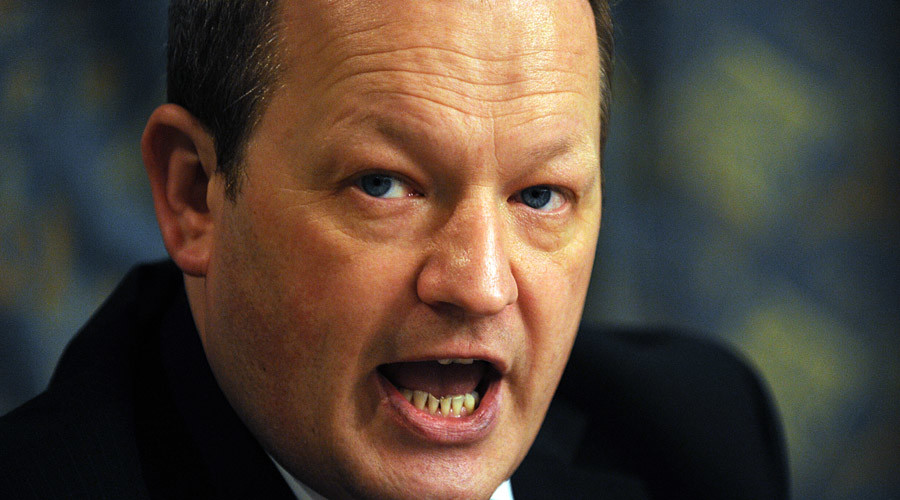 No spanking, no whip: Arch-Corbyn critic suspended by Labour over sexts to 17yo girl