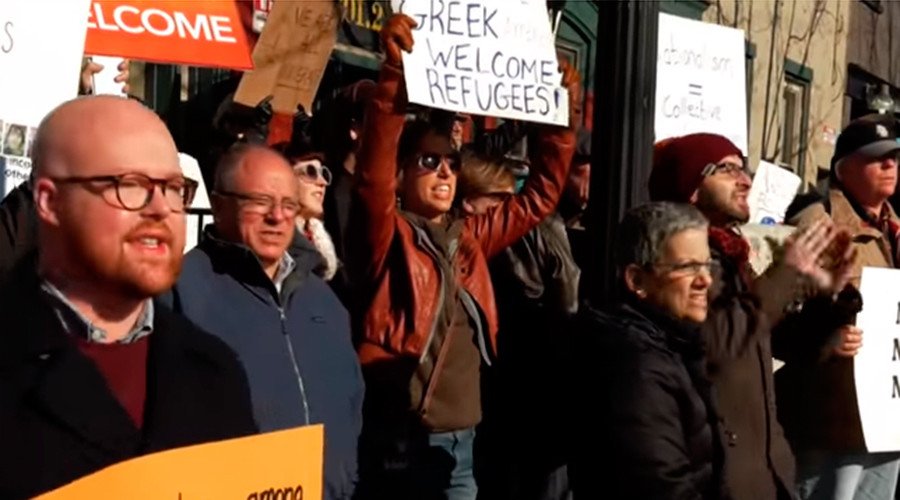 Opposing rallies face off in Pennsylvania over arrival of Syrian refugees (VIDEO)