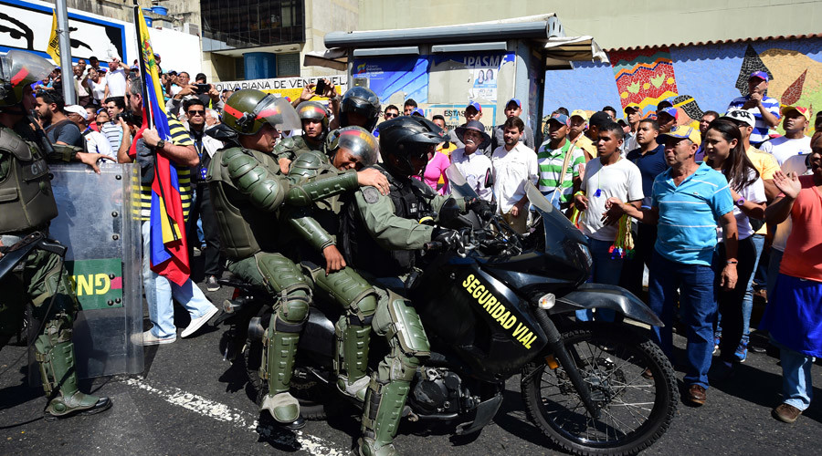 Thousands rally in Venezuela in support of new parliament (PHOTOS, VIDEOS)