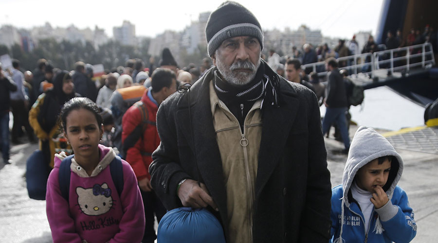 UK asylum requests soar to 5,000 per month