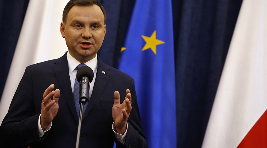 ‘Let’s not overdramatize’: EU downplays Polish govt state media seizure