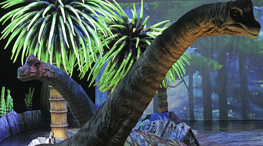 Groovy kind of love: Researchers discover dinosaur mating dents in ground