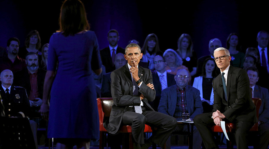 Obama earns kudos, but gun debate remains entrenched after Q&A