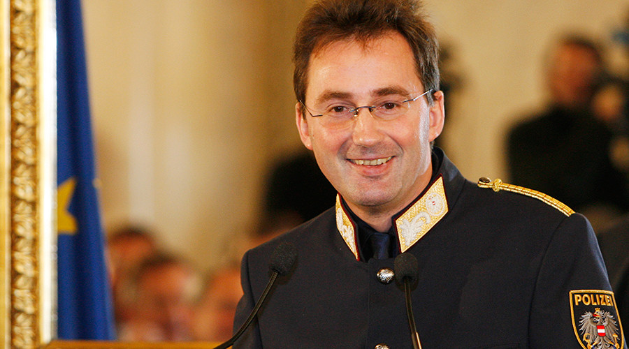 Vienna’s police chief under fire after advising women not to walk alone at night