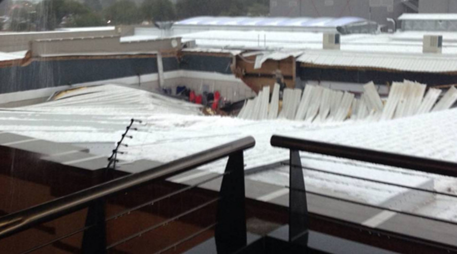 Summer hailstorm batters Johannesburg area, destroys shopping mall roof (PHOTOS)