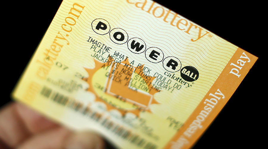 US Powerball lottery insanity: a billion dollars, country goes crazy, nobody wins