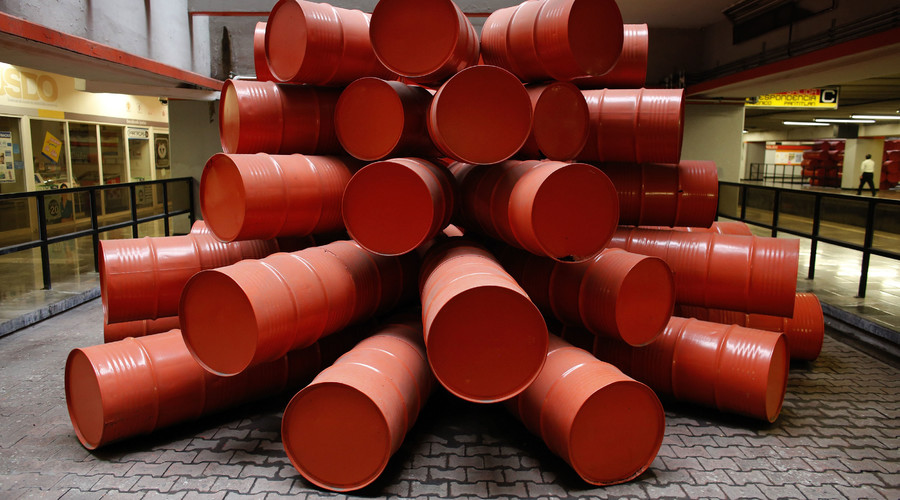 Russia prepares stress test as oil slides below $30