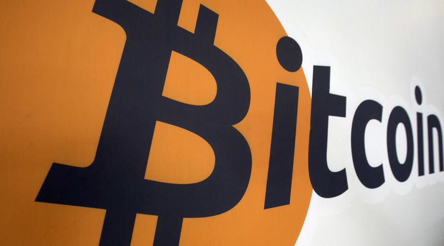 Bitcoin drops below $400 as key advocate 'ragequits'