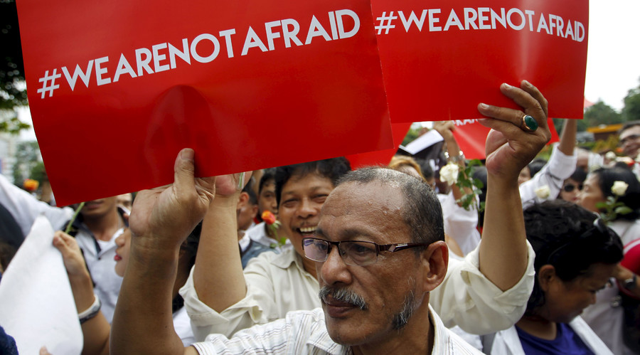 ‘We are not afraid’: Jakarta residents stage anti-ISIS rally as attack death toll rises to 8