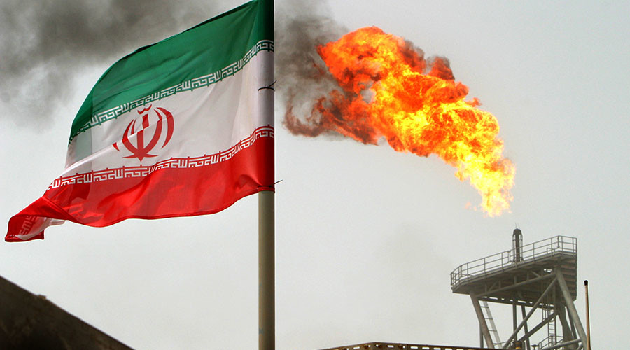 Oil falls below $28 per barrel as Iran sanctions lifted
