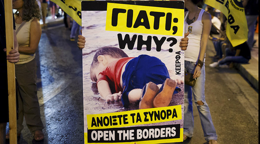 Charlie Hebdo: Inciting backward racist thinking amid EU migrant crisis