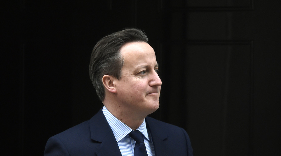Cameron battling EU over refugee rules