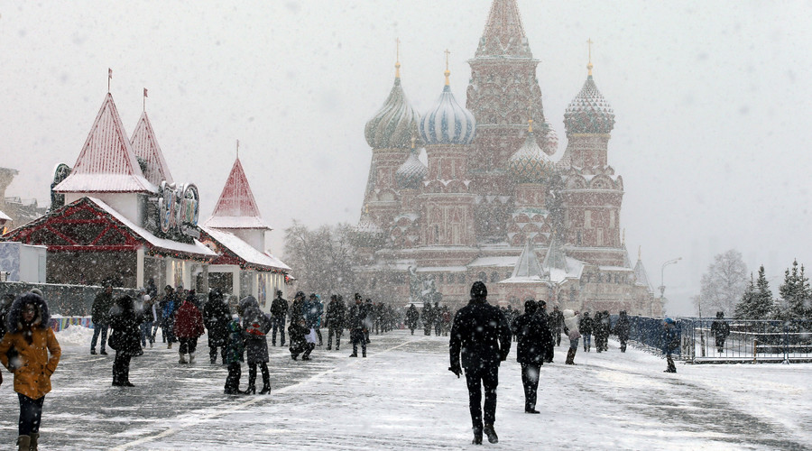 Ruble's dramatic plunge against US dollar continues