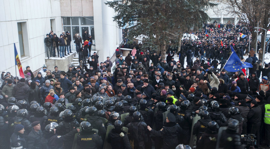 ‘Moldova’s Protests As A Mirror Image Of Ukraine Crisis’ — RT Op-Edge