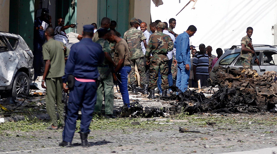 At least 20 killed in attack on beach restaurant in Somali capital