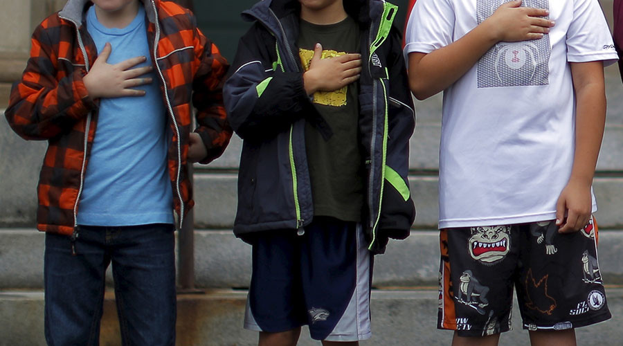 Schoolboy pledges allegiance to ISIS instead of American flag; DHS starts investigation