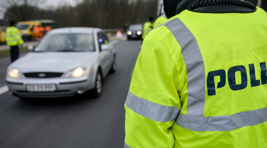 Schengen states seek to prolong internal border checks to curb refugee inflow