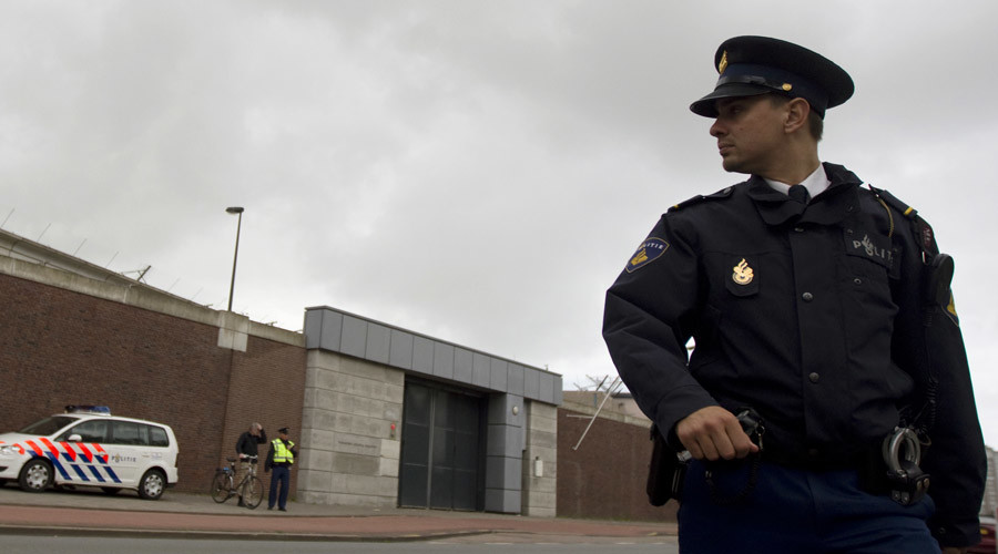 Mass brawl in Dutch refugee shelter, more than 40 residents involved – police
