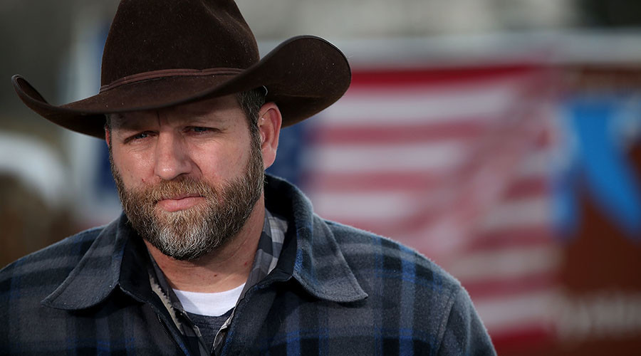 'Please go home': Ammon Bundy calls on armed protesters in Oregon to ‘stand down’