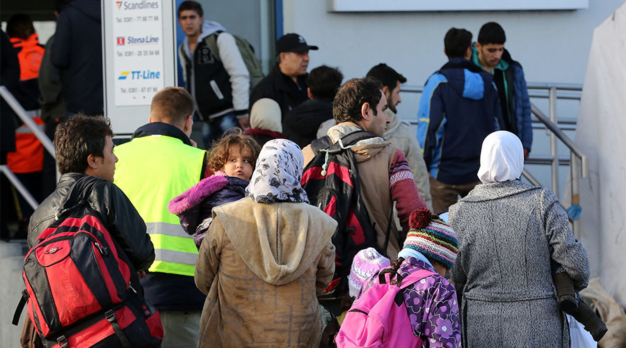 Sweden to deport nearly 80,000 asylum seekers amid migrant-linked violence