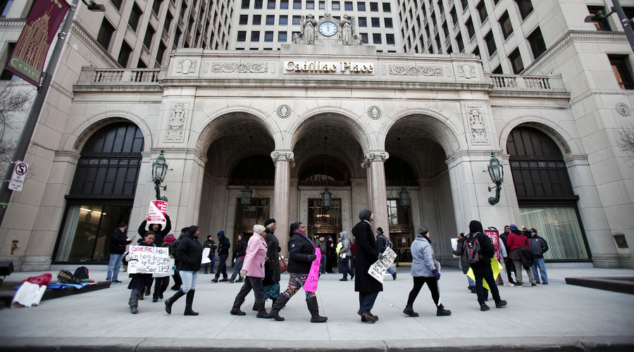 Detroit teachers sue over ‘deplorable’ school conditions