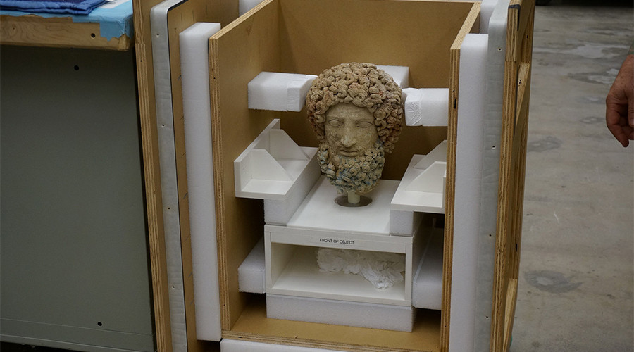 US returns looted head of Hades to Italy