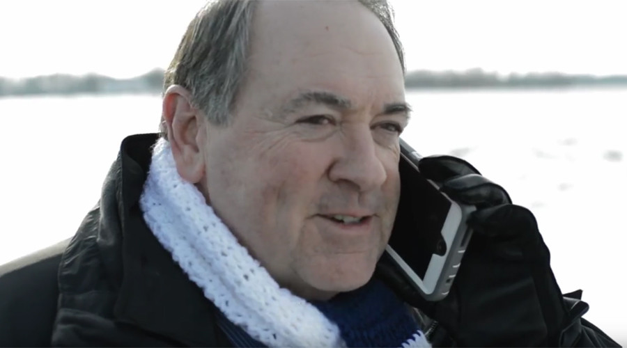 I don't heart Huckabee: Adele mutes GOP candidate's ‘Hello'