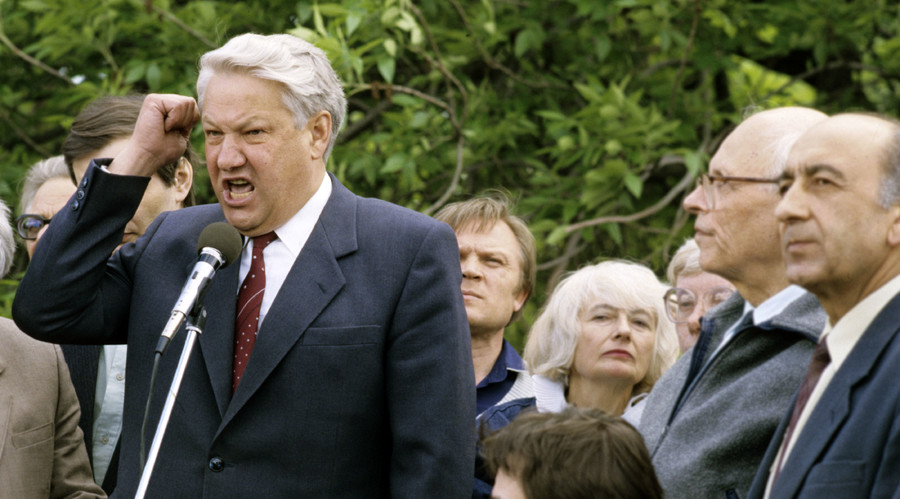Most Russians see Yeltsin legacy in negative light, poll shows