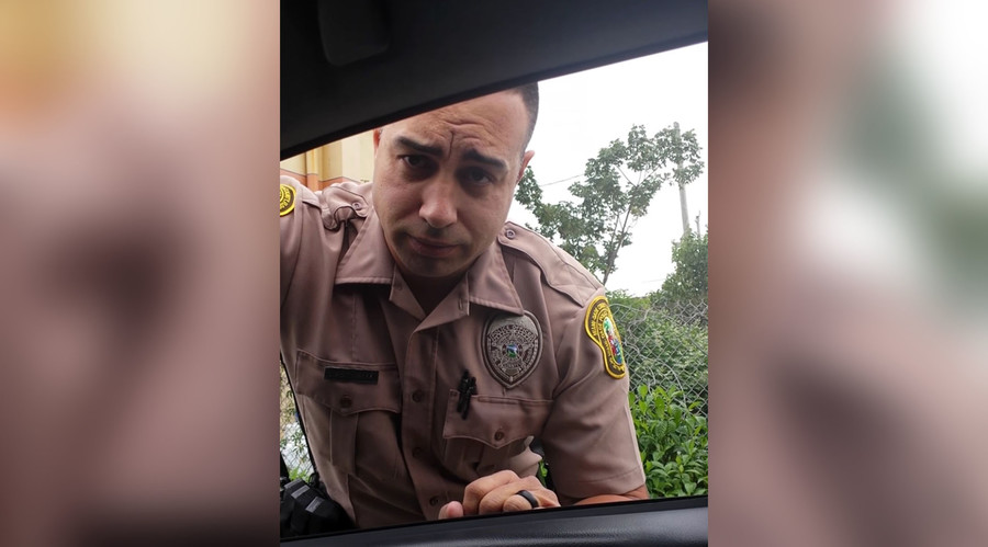 Miami Vice: Cop pulled over by woman for speeding (VIDEO)