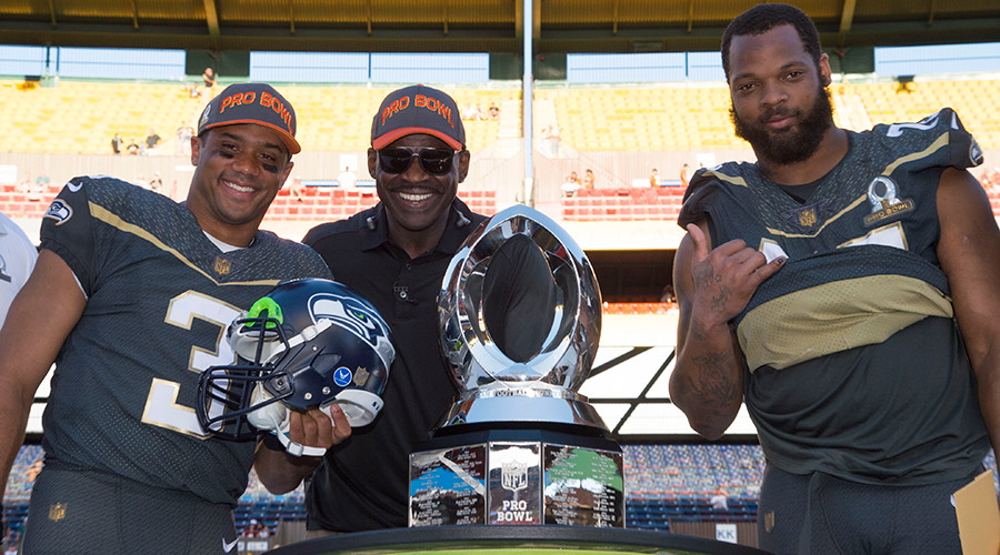 2016 NFL Pro-Bowl: Seahawks duo drives Team Irvin to 49-27 win