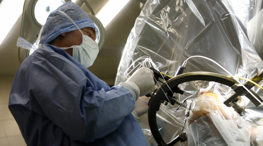 Robot drills electrodes into British teen’s brain, cures epilepsy